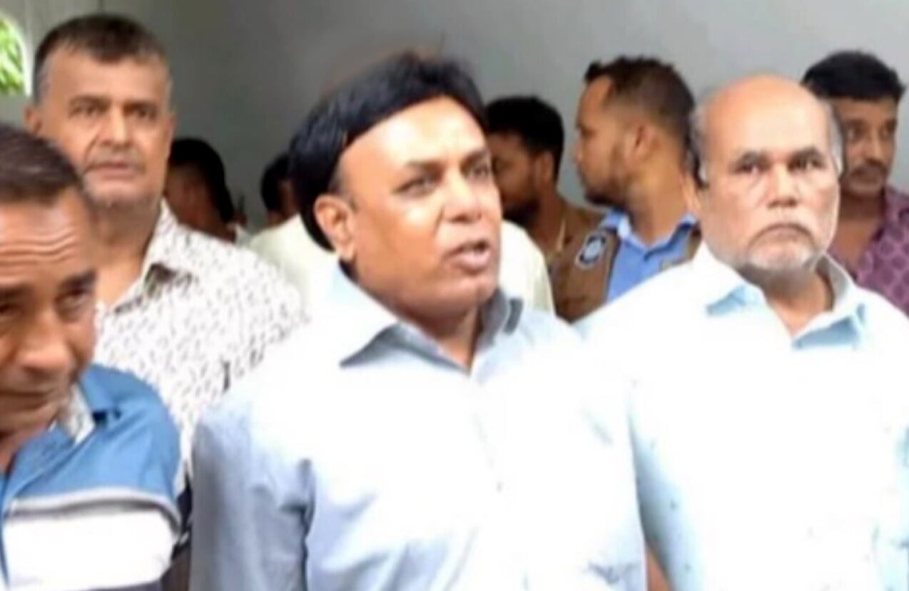 লালপুরে আওয়ামীলীগের সভাপতি ও চেয়ারম্যান সহ ৮ জনের ৩ দিনের রিমান্ড
