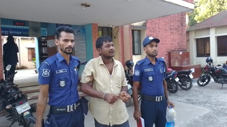 গাইবান্ধায় নাশকতা মামলায় আওয়ামলীগ লীগ নেতা গ্রেফতার