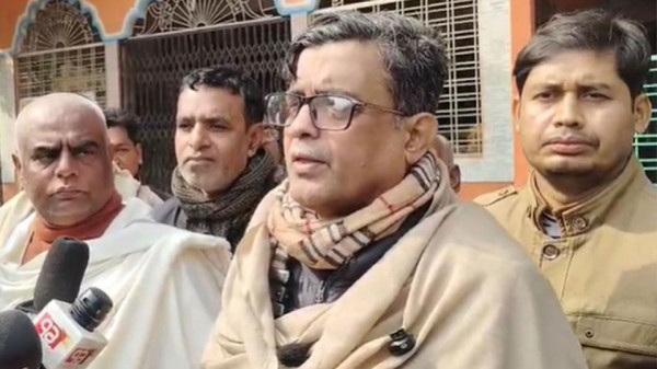 ভুল স্বীকার ছাড়া আওয়ামী লীগের রাজনৈতিক গ্রহণযোগ্যতা নেই: শফিকুল আলম