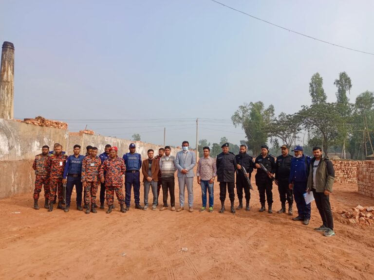 ৫ ইটভাটায় ২৩ লক্ষ টাকা জরিমানাসহ বন্ধের নির্দেশ ‎